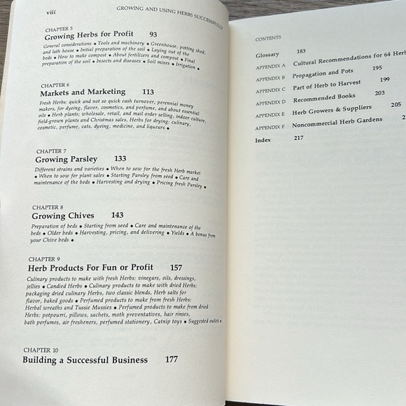 Vintage Herbs Book Growing & Using Herbs Successfully Betty E.M. Jacobs 70s - Picture 9 of 15